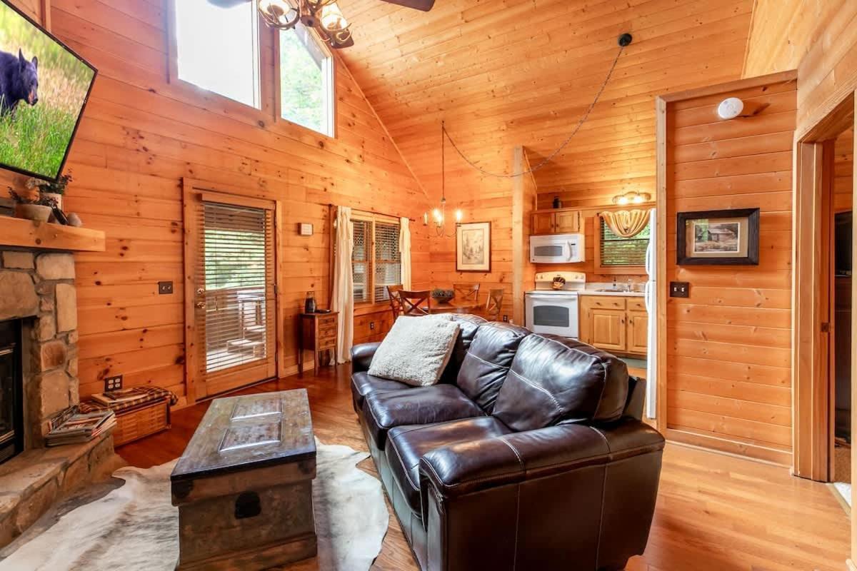 Nice View Fireplace, Hot Tub, Porch Bed, Private เซอเวียร์วีล ภายนอก รูปภาพ